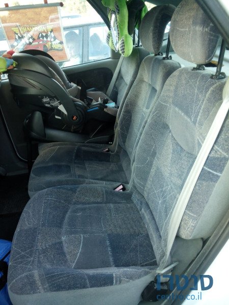 2001' Renault Scenic photo #4