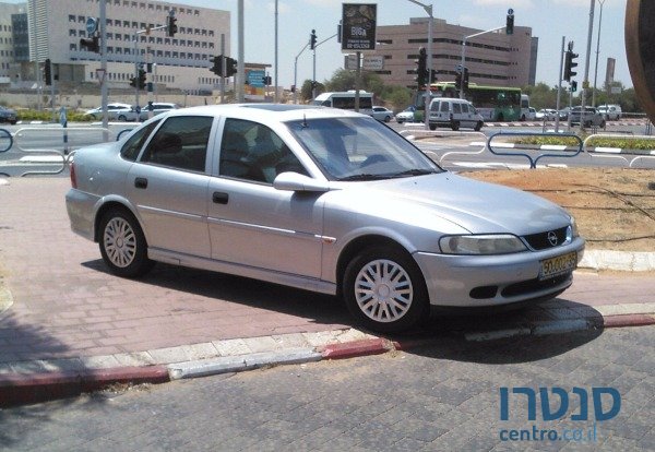 2001' Opel Vectra photo #1