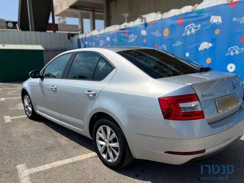 2019' Skoda Octavia סקודה אוקטביה photo #5