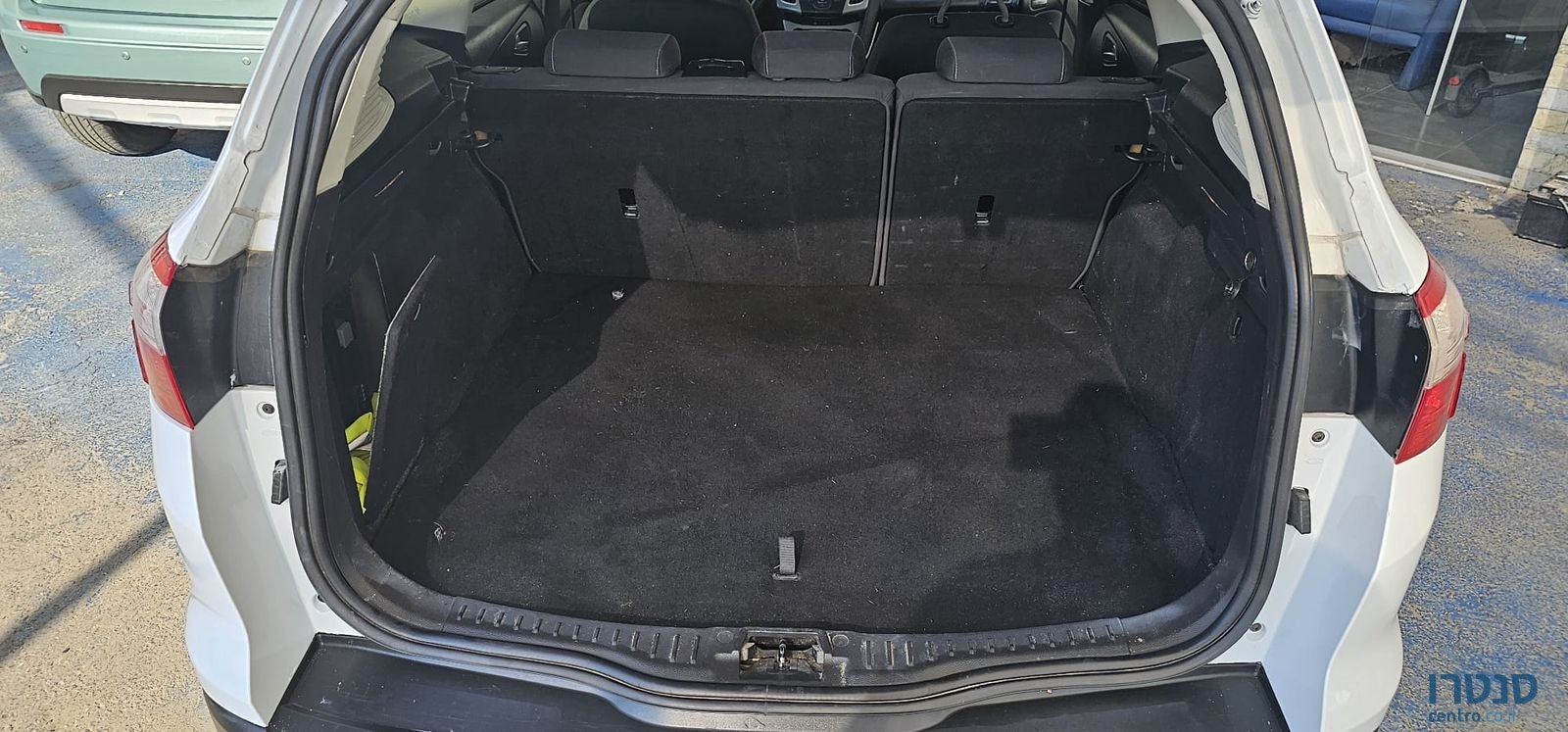 2012' Ford Focus פורד פוקוס photo #2