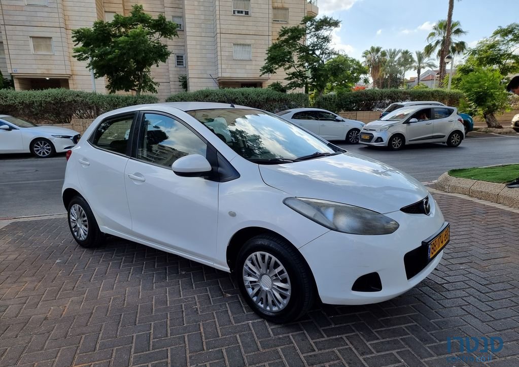 2010' Mazda 2 מאזדה photo #6