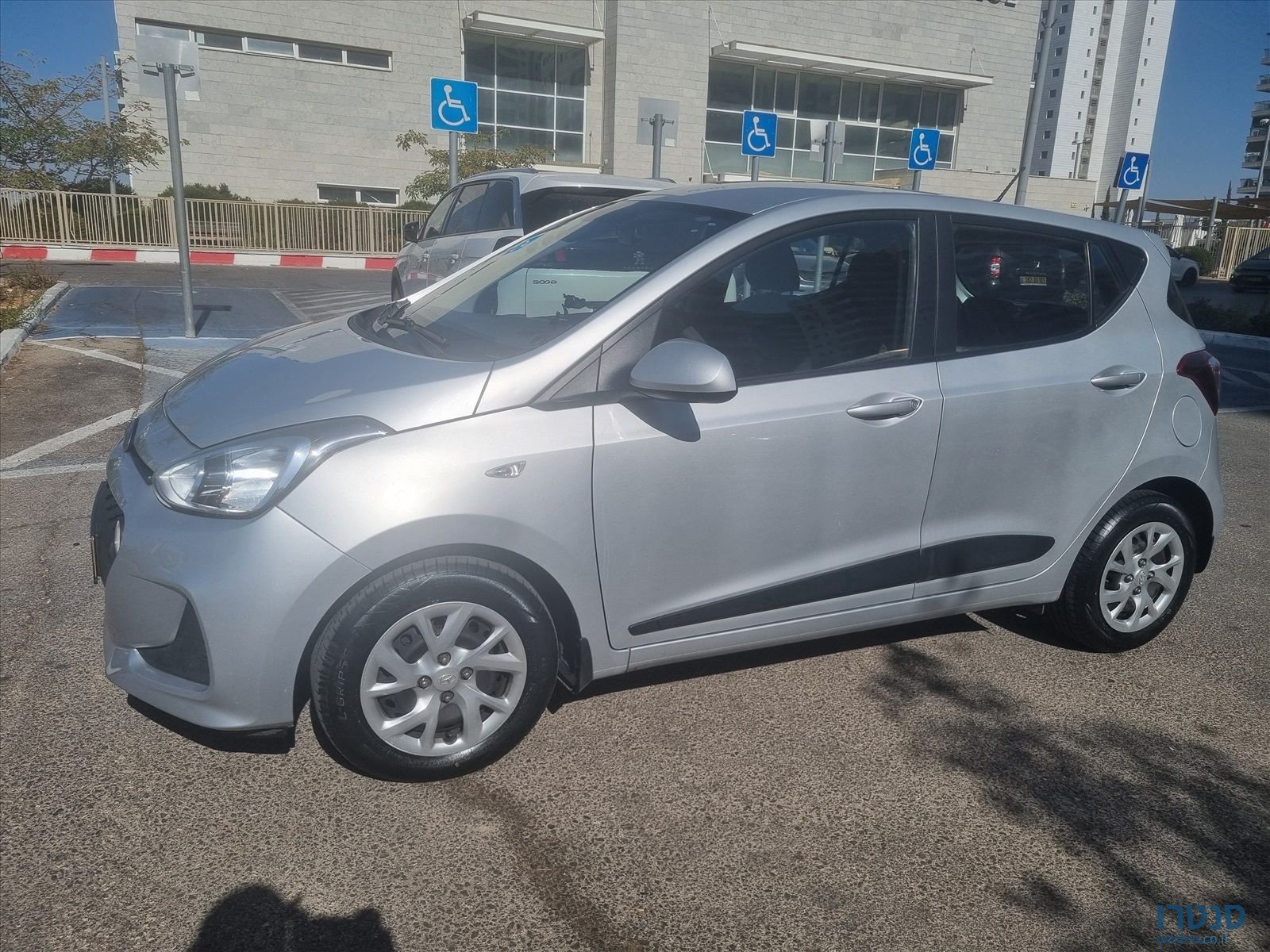 2018' Hyundai i10 יונדאי photo #6