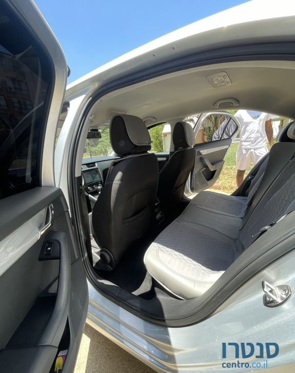 2017' Skoda Octavia סקודה אוקטביה photo #6