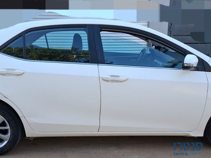 2016' Toyota Corolla טויוטה קורולה photo #1