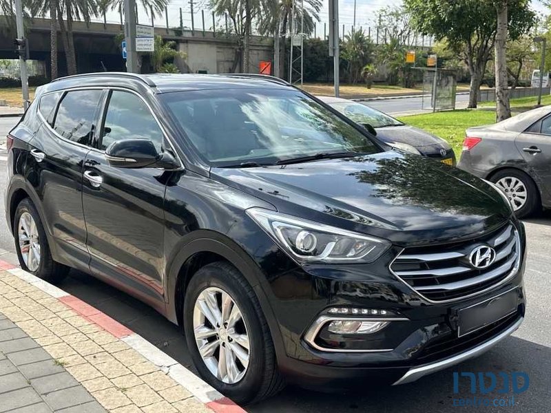 2017' Hyundai Santa Fe יונדאי סנטה פה photo #3