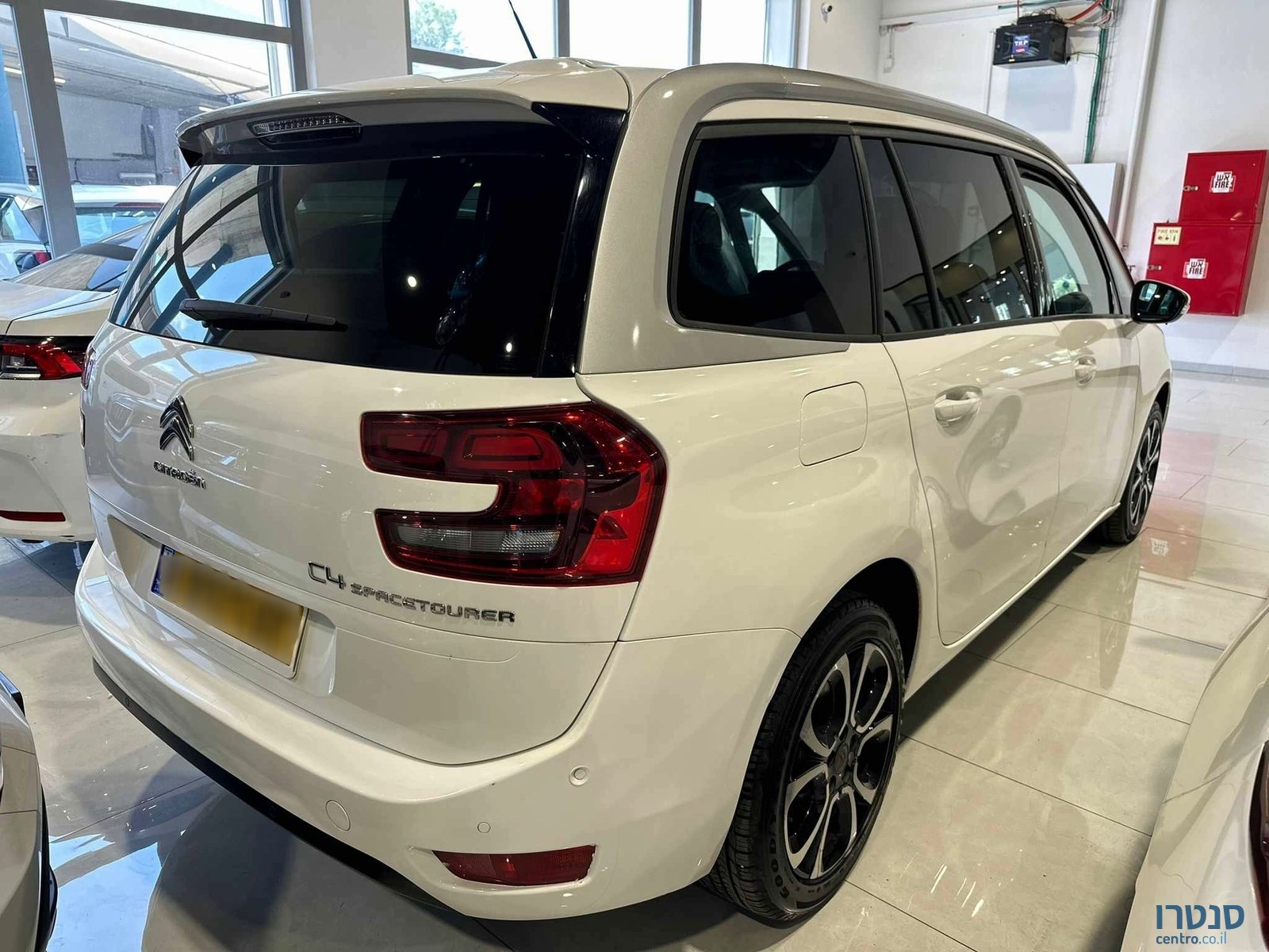 2020' Citroen C4 SpaceTourer photo #3