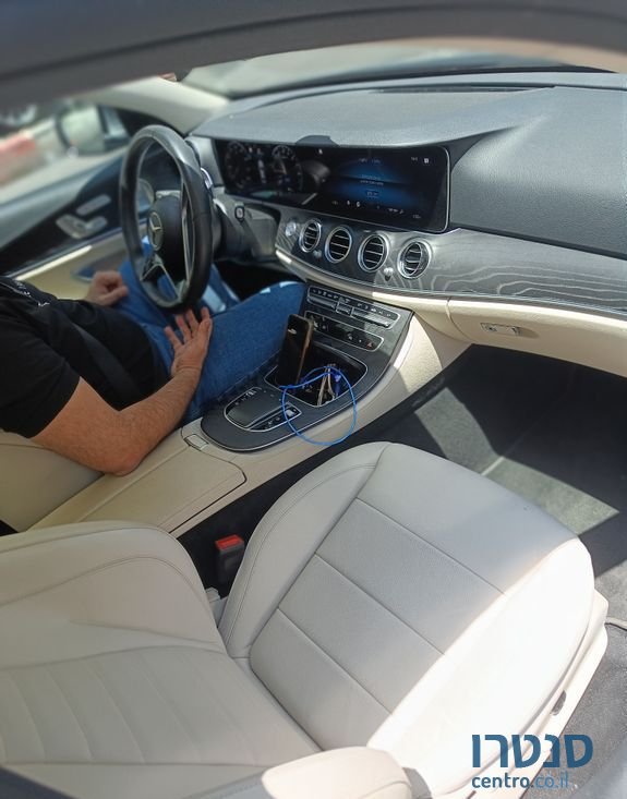 2021' Mercedes-Benz E-Class מרצדס photo #4