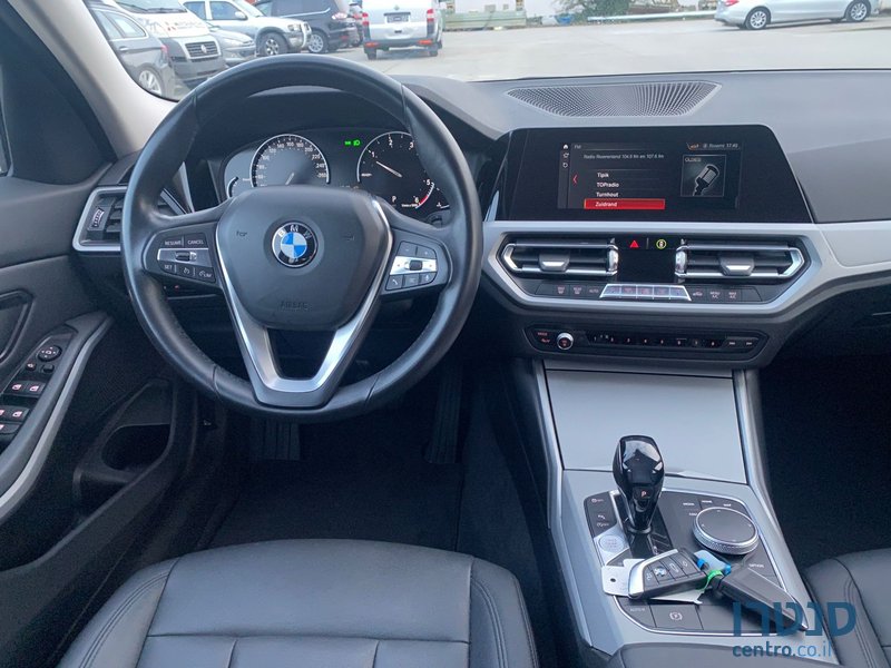 2019' BMW 318 d photo #2