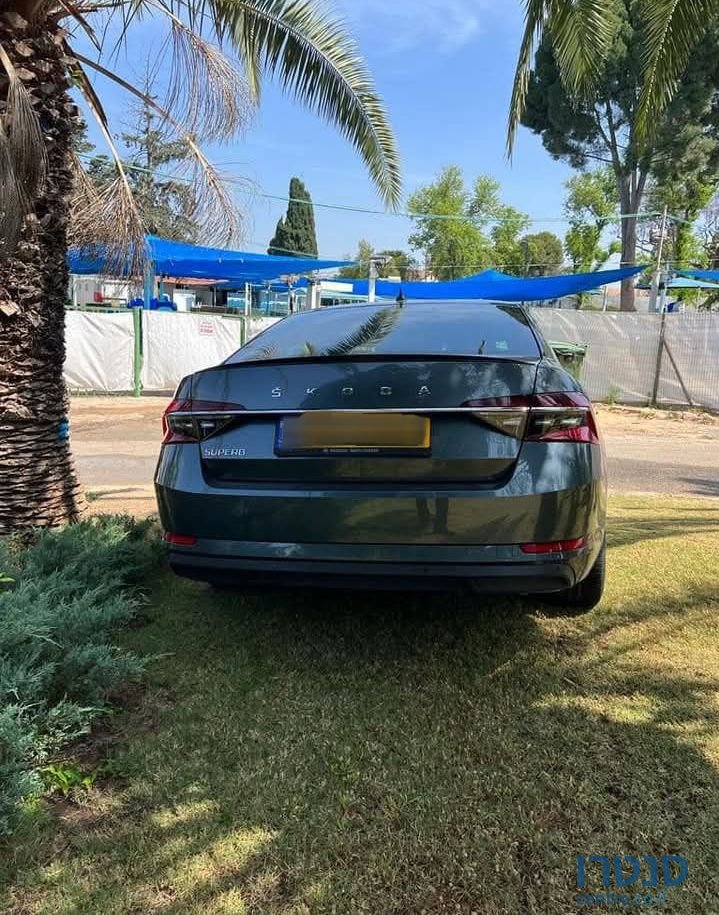 2020' Skoda Superb סקודה סופרב photo #2