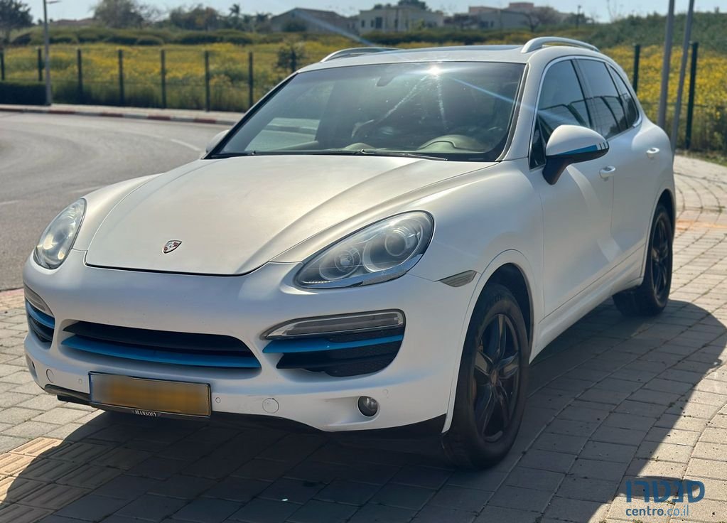 2010' Porsche Cayenne פורשה קאיין photo #1