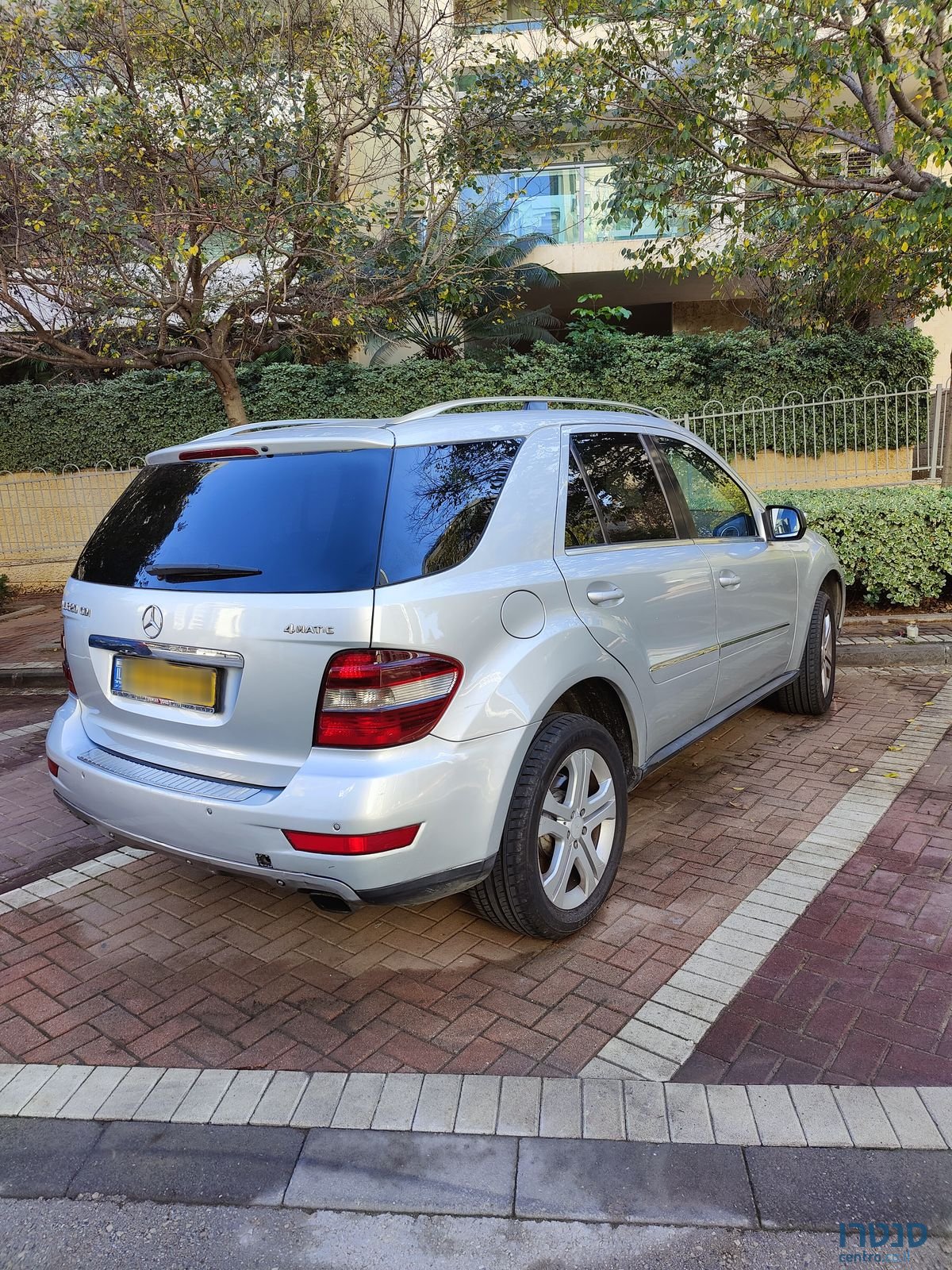 2008' Mercedes-Benz 320 מרצדס photo #3