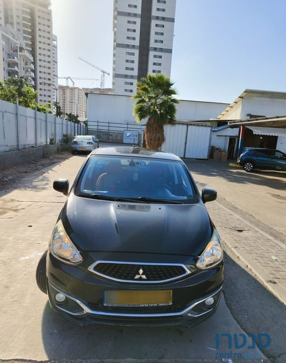 2018' Mitsubishi Space Star מיצובישי ספייס סטאר photo #1