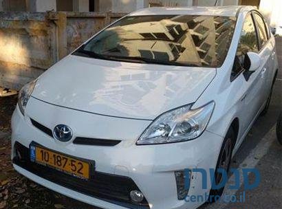 2013' Toyota Prius טויוטה פריוס photo #1
