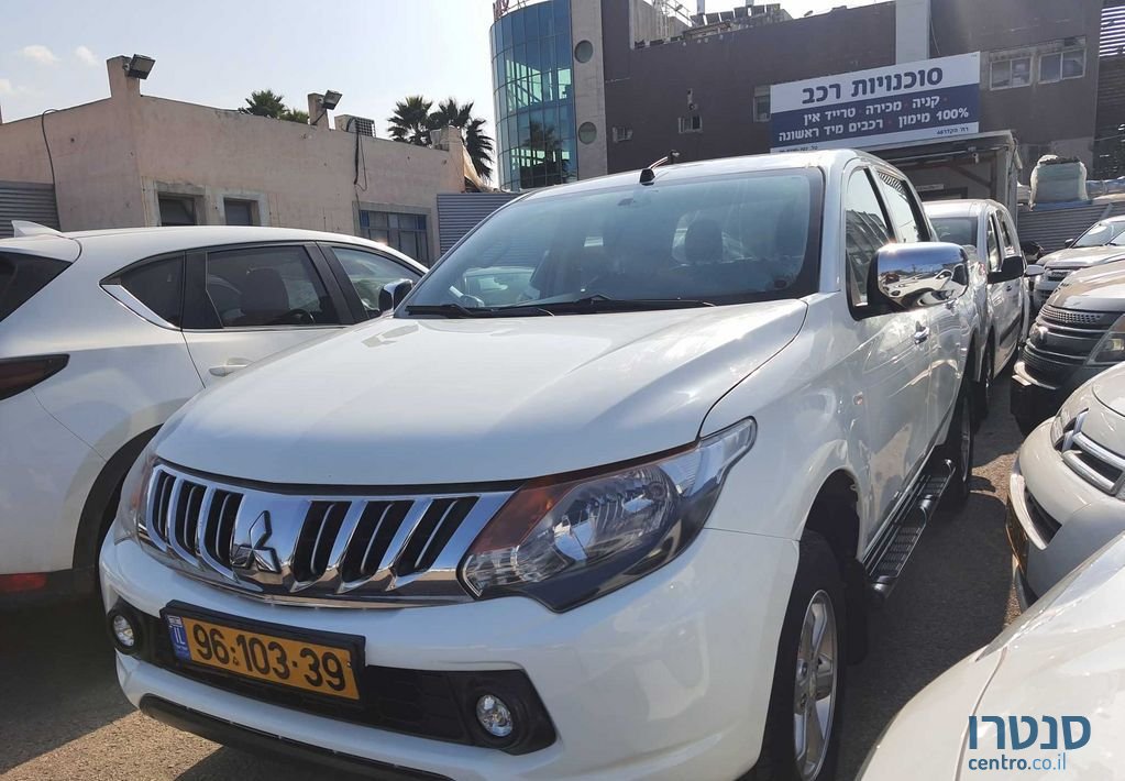 2017' Mitsubishi Triton מיצובישי טרייטון photo #1