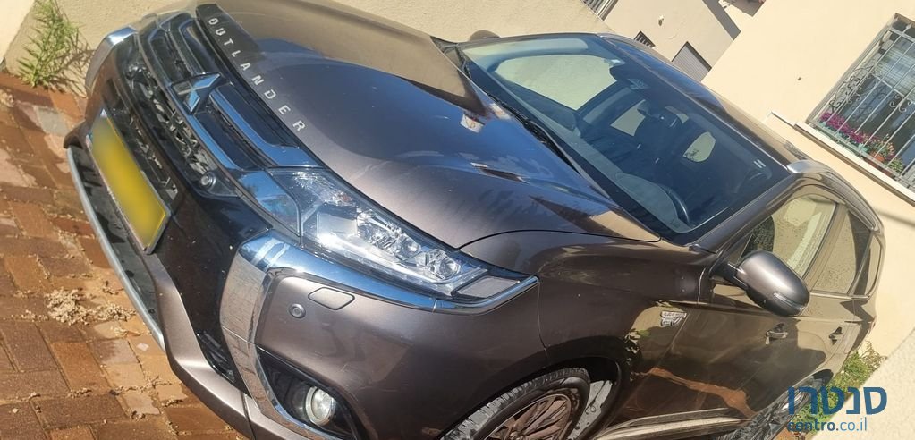 2018' Mitsubishi Outlander מיצובישי אאוטלנדר photo #2