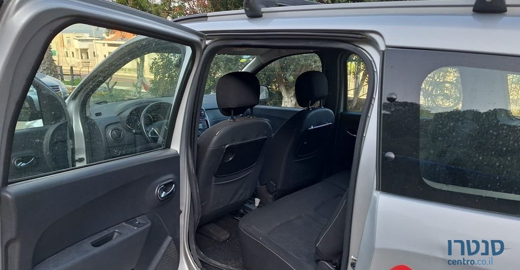 2017' Dacia Lodgy דאצ'יה לודג'י photo #3