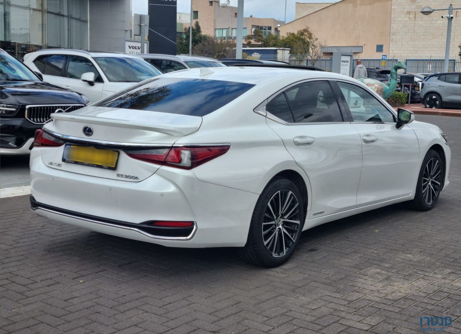 2022' Lexus ES לקסוס photo #2