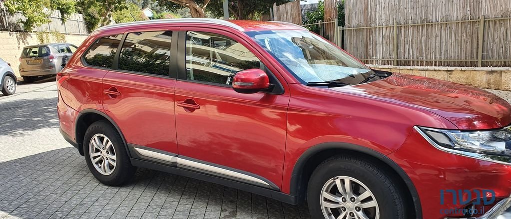 2017' Mitsubishi Outlander מיצובישי אאוטלנדר photo #1