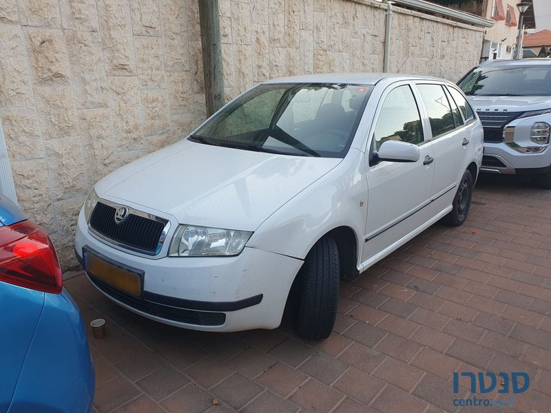 2002' Skoda Fabia סקודה פאביה photo #1