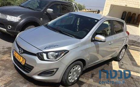 2014' Hyundai i20 i20 יונדאי photo #2