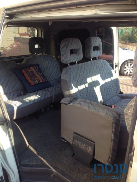 1997' Mitsubishi Space Gear photo #3