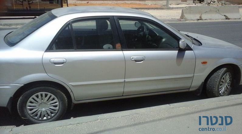 2001' Mazda 323 מאזדה לאנטיס photo #3