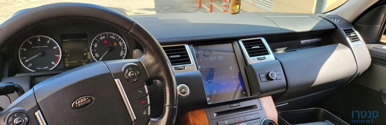 2011' Land Rover Range Rover ריינג' רובר ספורט photo #2