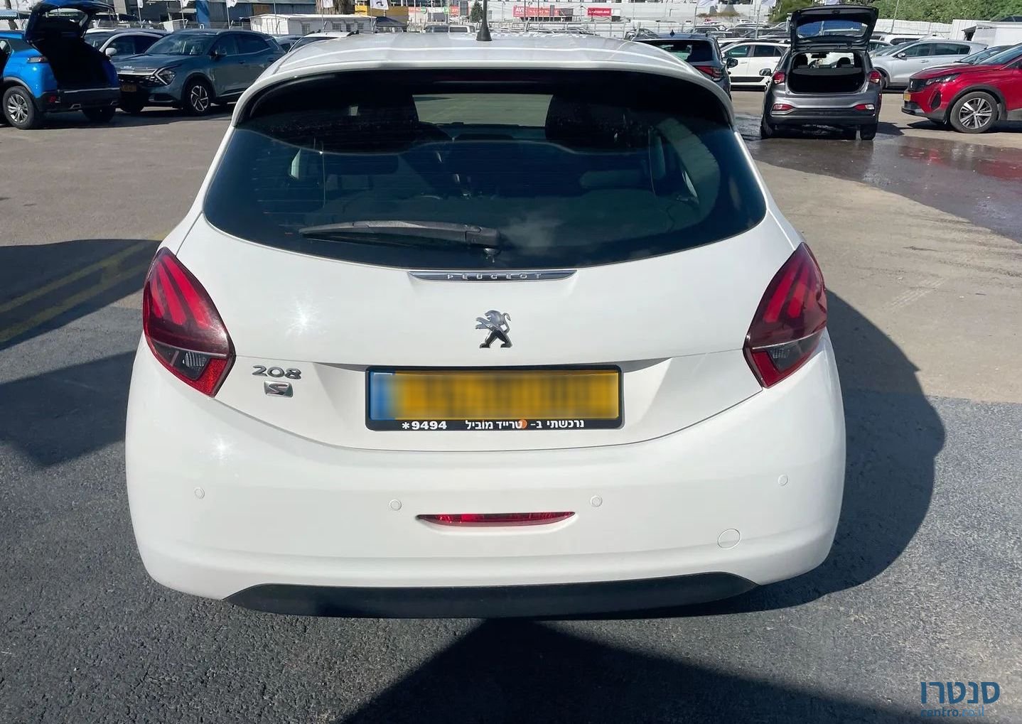 2020' Peugeot 208 פיג'ו photo #3