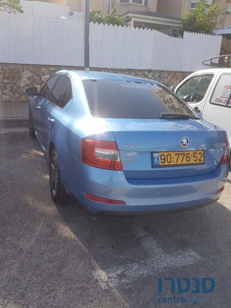 2014' Skoda Octavia photo #2