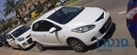 2010' Mazda 2 2 מאזדה photo #1