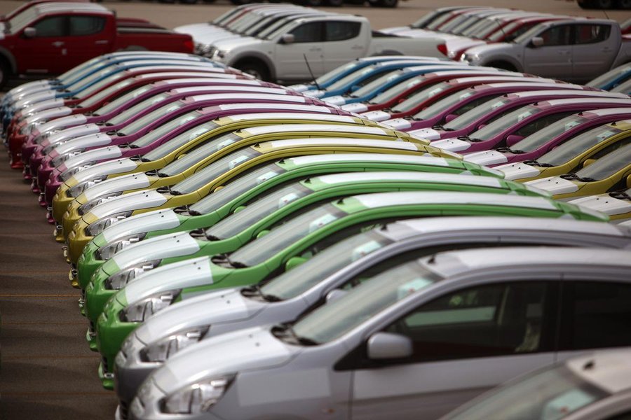 'Shameful' Mitsubishi Fraud Risks Pushing Carmaker To Brink