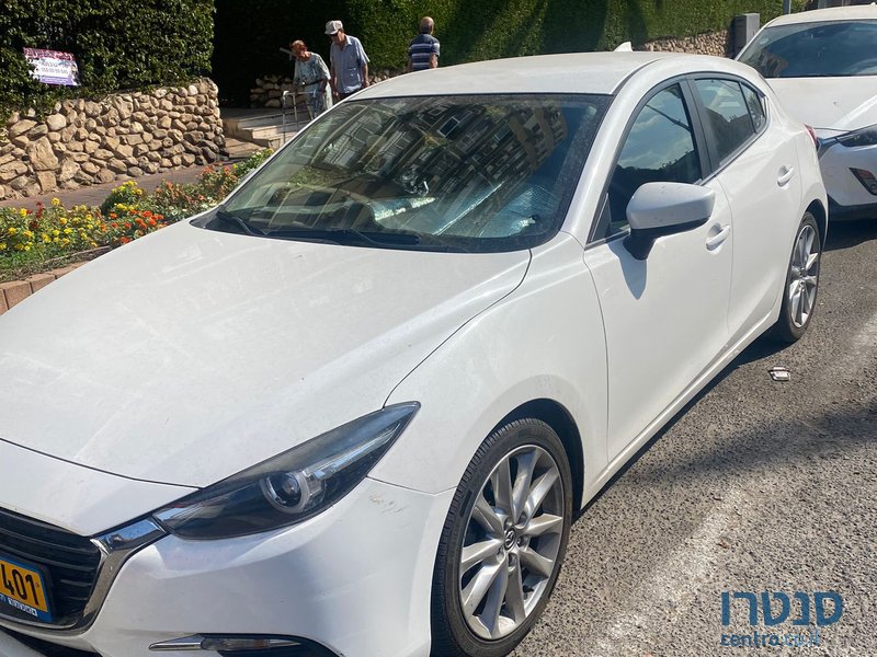 2018' Mazda 3 מאזדה photo #1