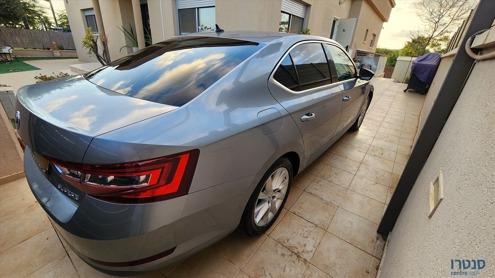 2016' Skoda Superb סקודה סופרב photo #3