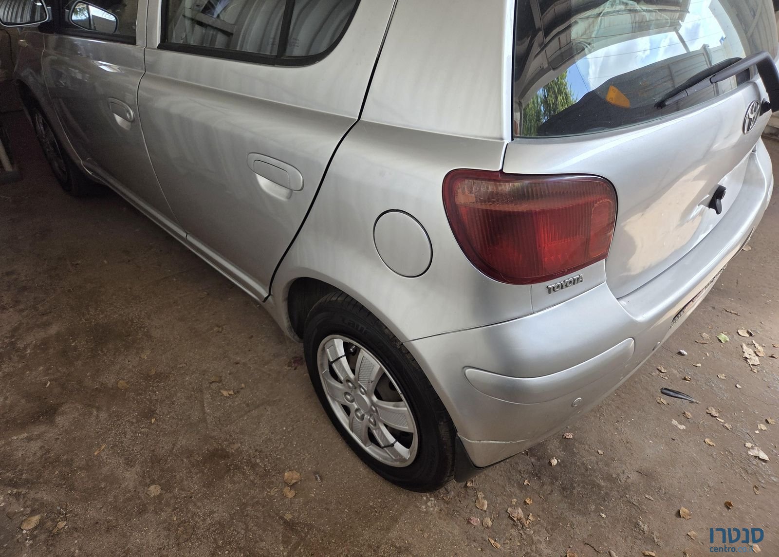 2005' Toyota Yaris טויוטה יאריס photo #2