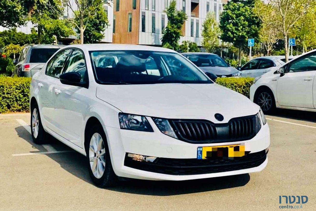 2017' Skoda Octavia סקודה אוקטביה photo #3