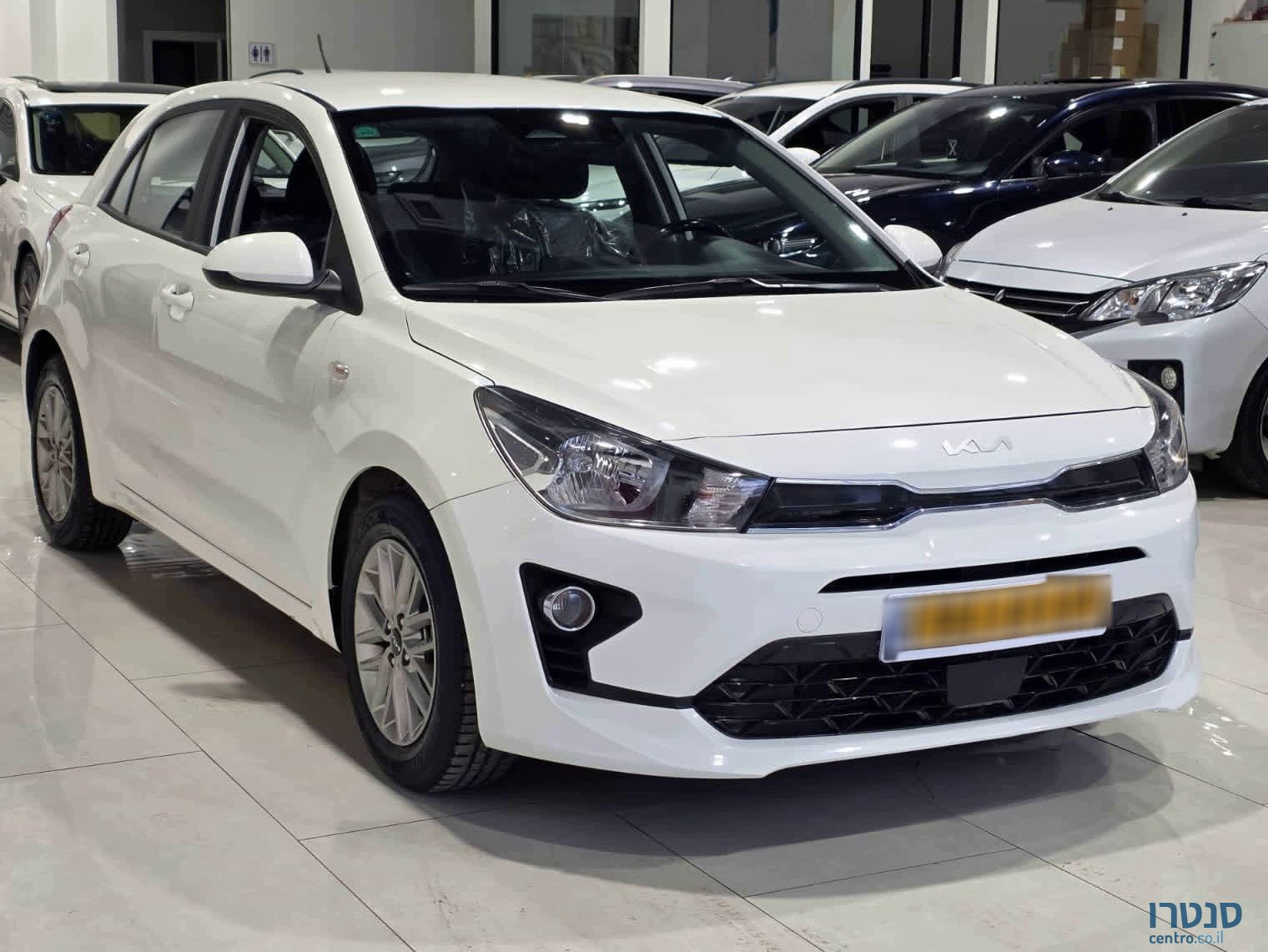 2023' Kia Rio photo #2