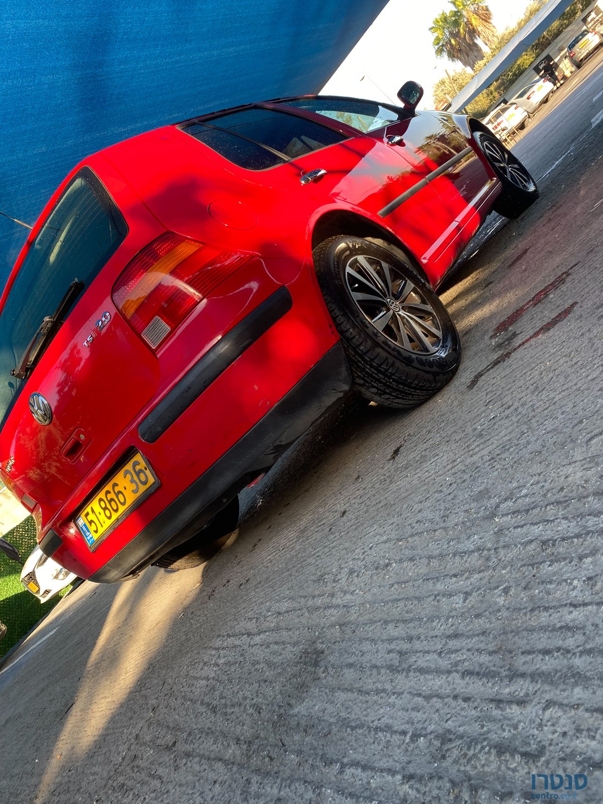 2002' Volkswagen Golf Comfortline photo #2