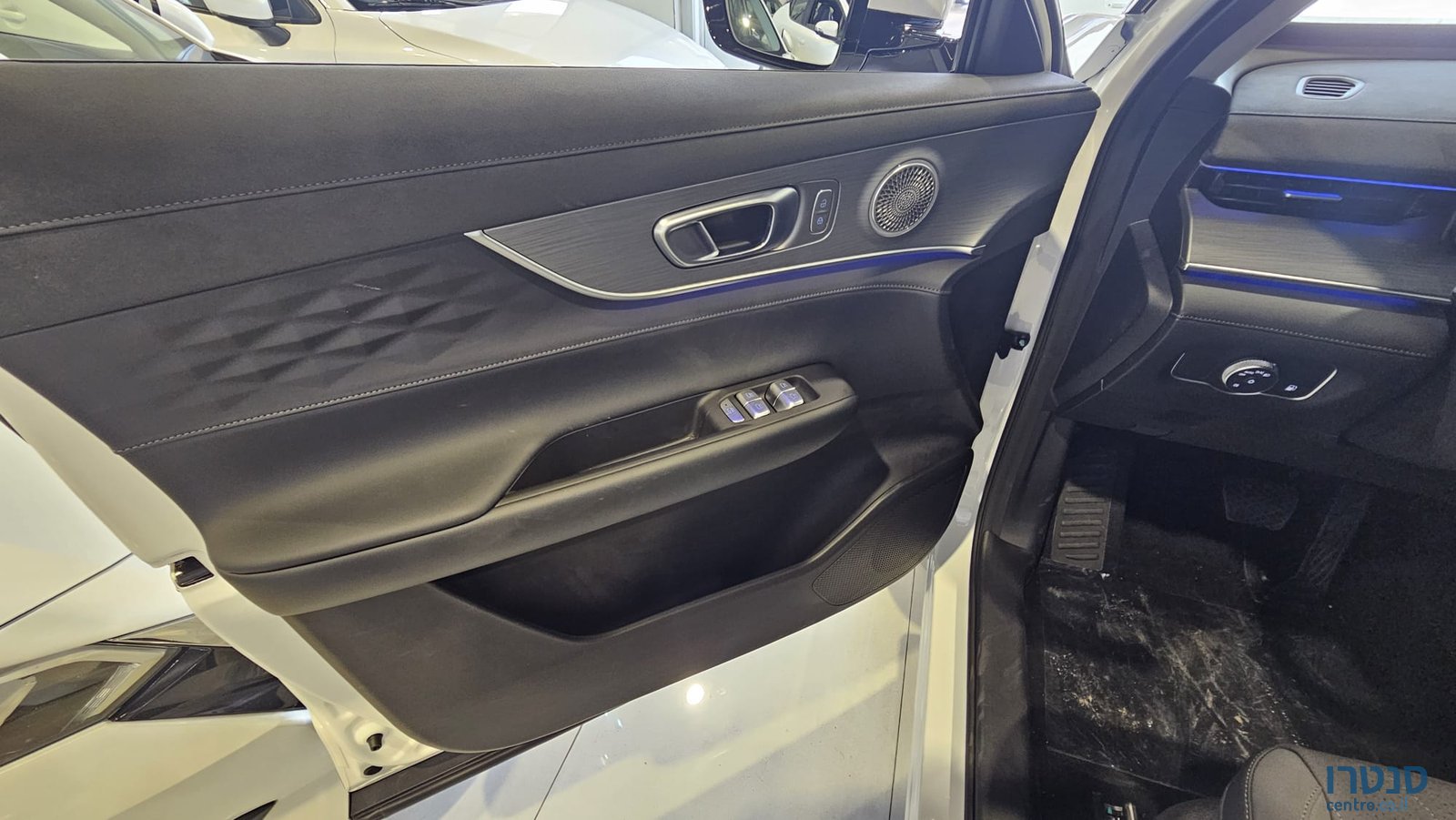 2025' Chery Tiggo 8 photo #6