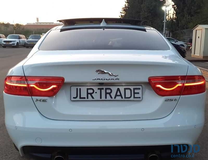 2018' Jaguar Xe יגואר photo #4
