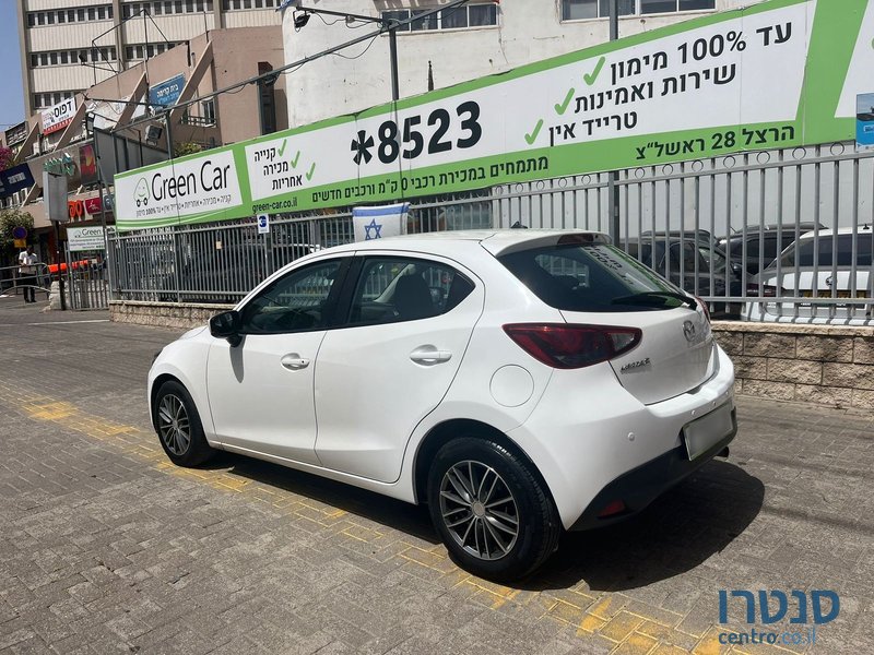 2018' Mazda 2 photo #4