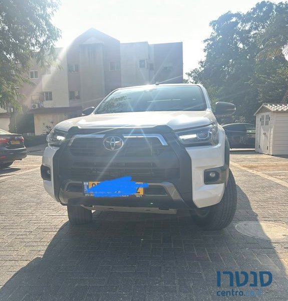 2022' Toyota Hilux 4x4 טויוטה היילקס photo #3