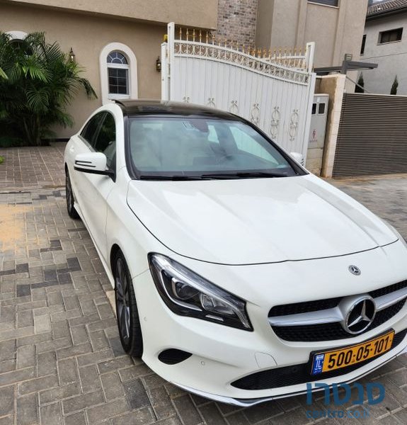 2018' Mercedes-Benz Cla מרצדס photo #2