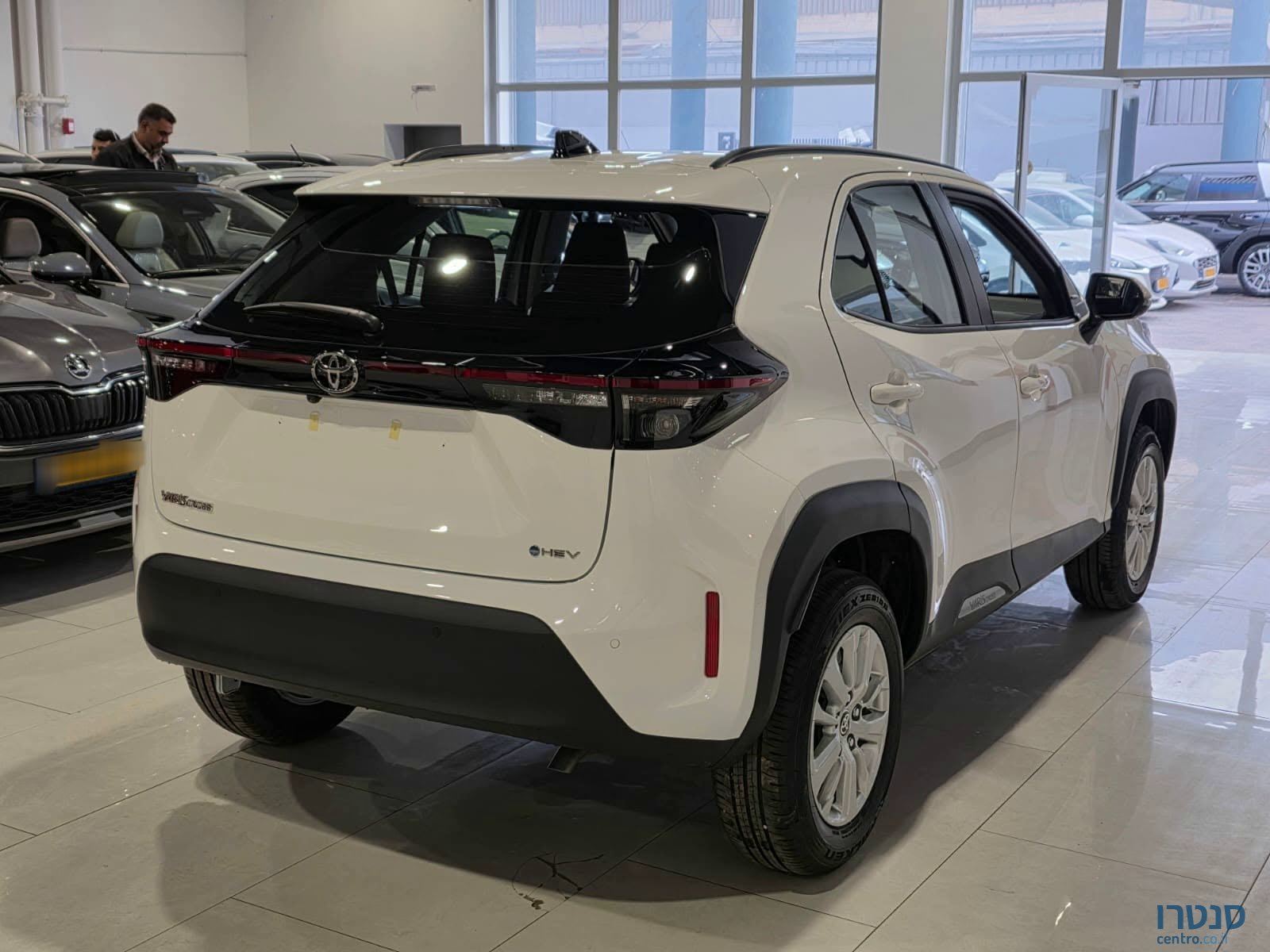 2026' Toyota Yaris Cross STYLE photo #3