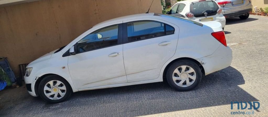 2011' Chevrolet Sonic שברולט סוניק photo #1