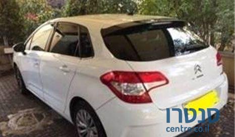 2011' Citroen C4 C4 סיטרואן photo #1