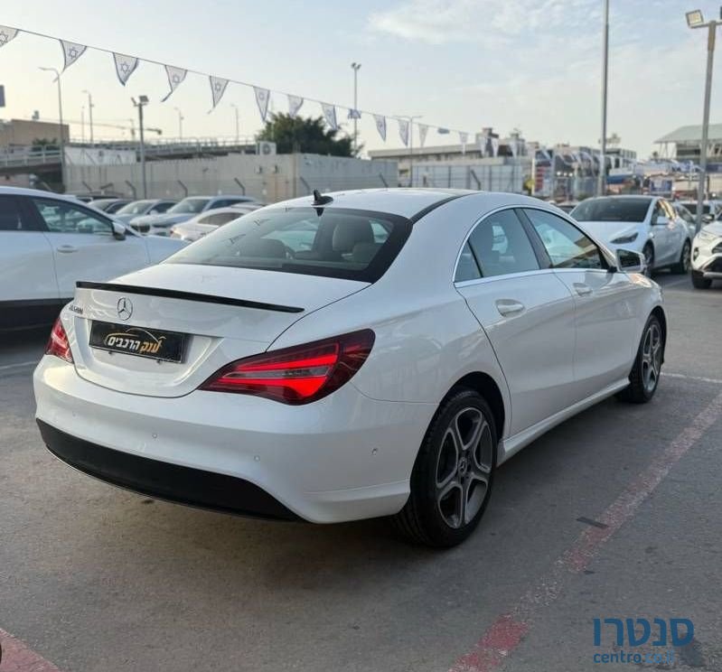 2019' Mercedes-Benz CLA מרצדס-בנץ photo #5