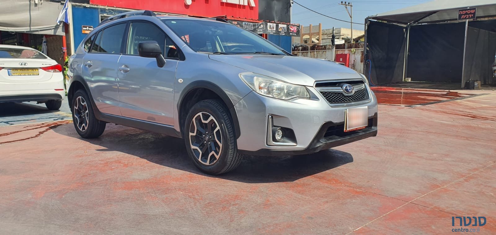 2017' Subaru XV photo #7