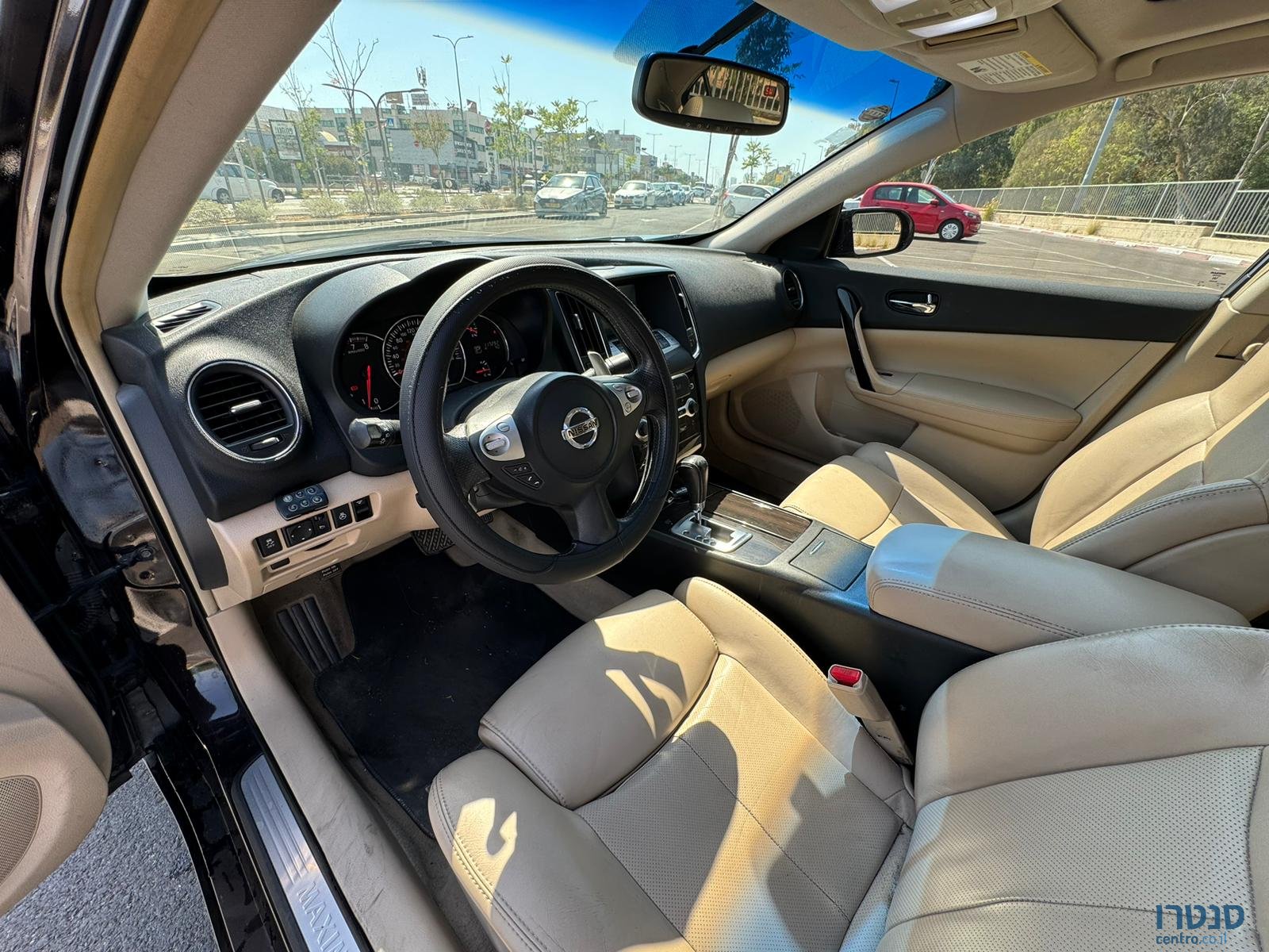 2016' Nissan Maxima photo #7