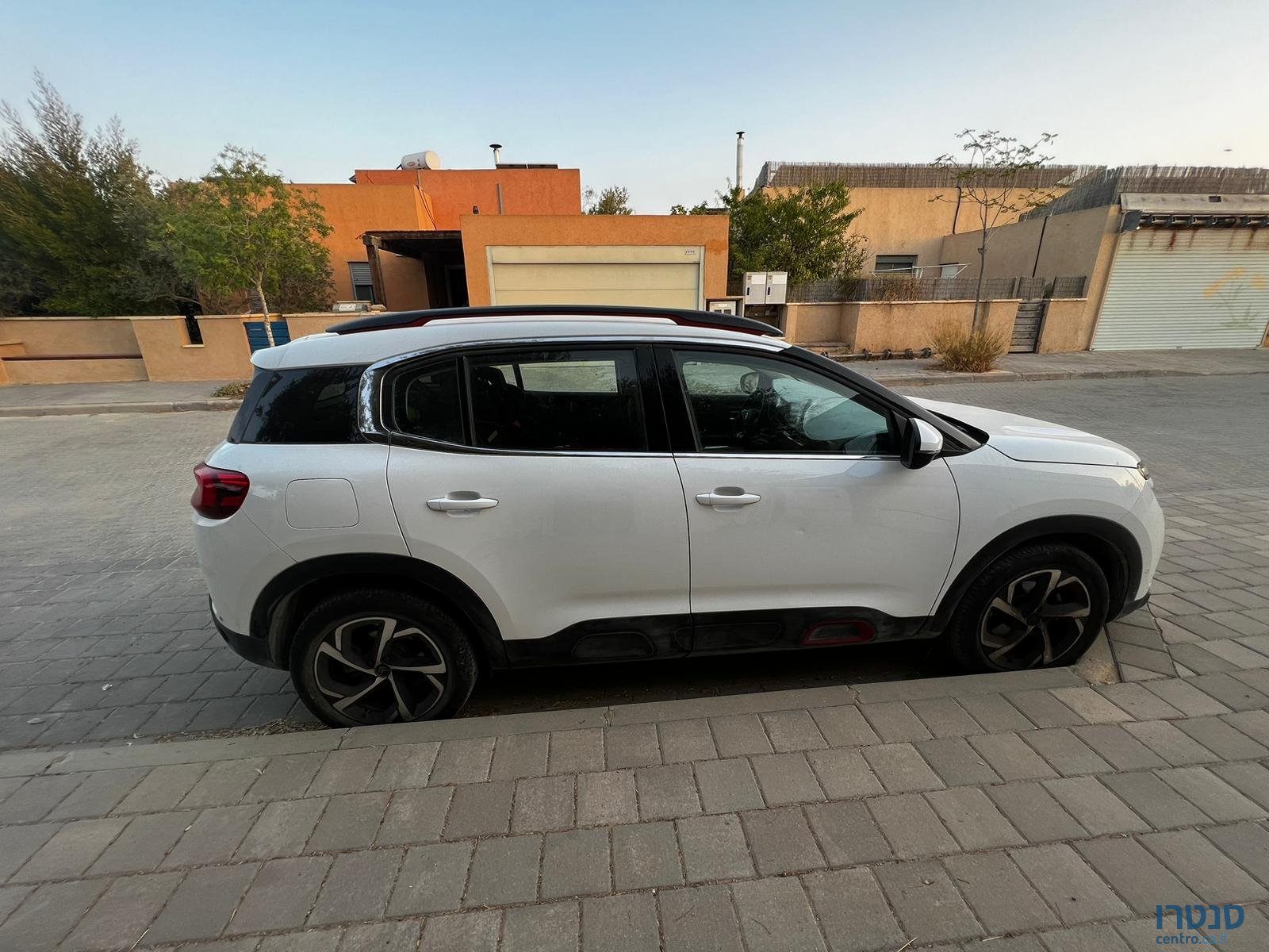 2022' Citroen C5 Aircross photo #2