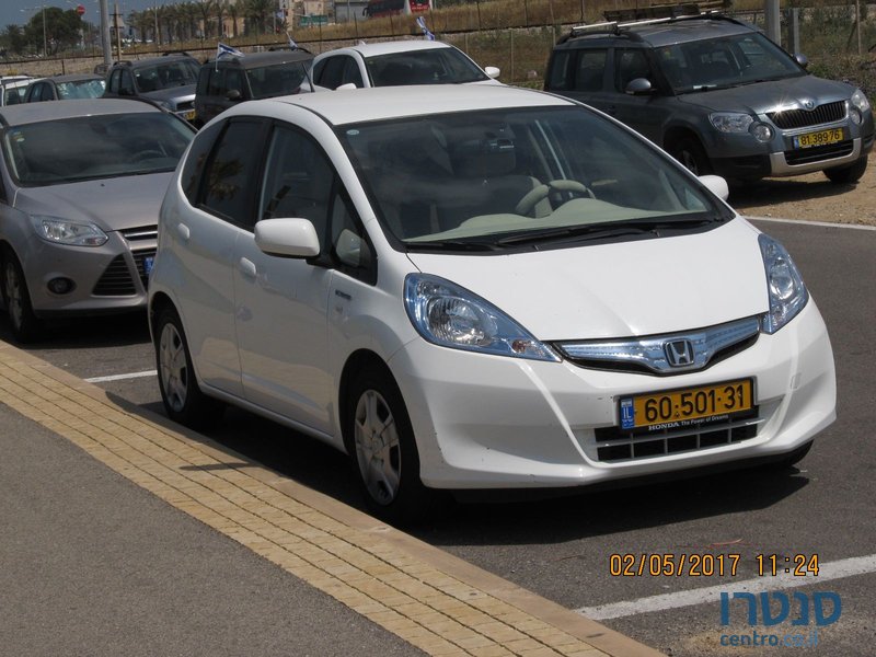 2015' Honda Jazz ХЕЧБЕК photo #1